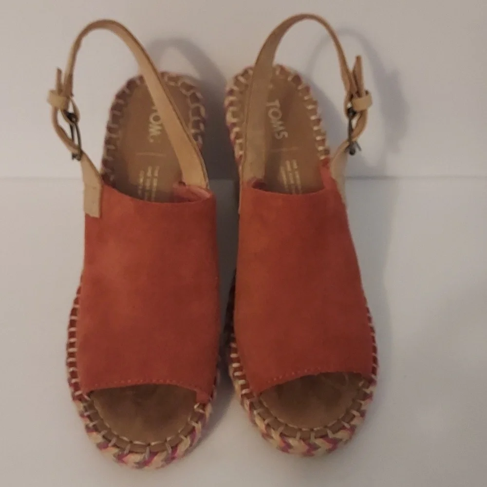 Toms Wedge Sandal Espadrille Monica Orange Suede Size 7
